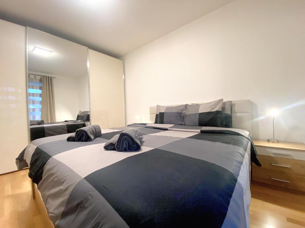 Near Lake Spacious & Furnished Beautiful Apartment Wien Exteriör bild