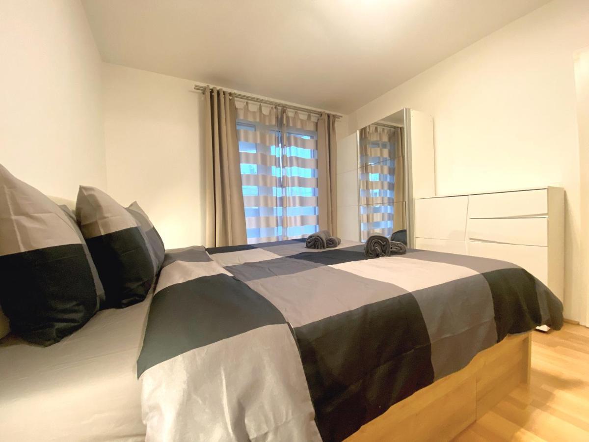 Near Lake Spacious & Furnished Beautiful Apartment Wien Exteriör bild